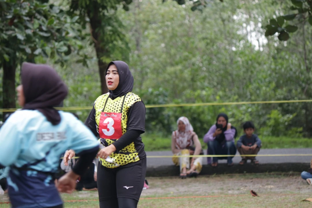 Cầu thủ Indonesia thực hiện chiến thuật