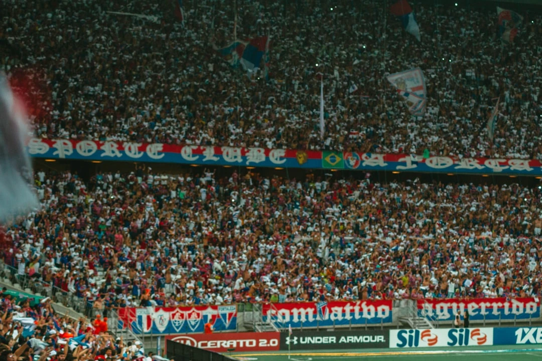 Cuộc lội ngược dòng kịch tính trong Champions League.