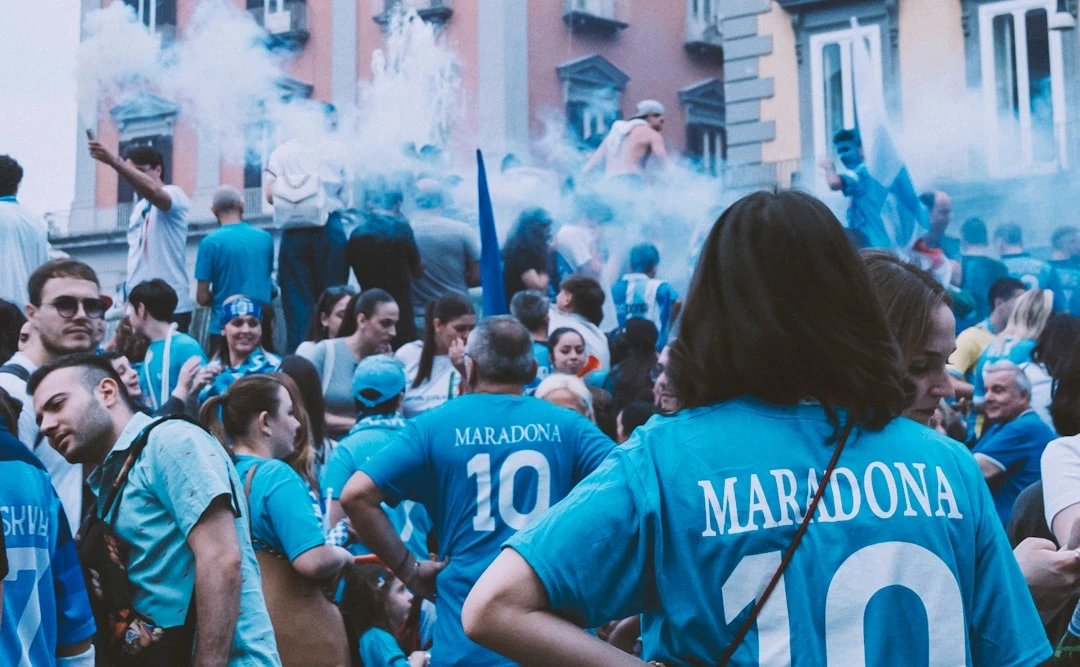 Hình ảnh Napoli thi đấu tại châu Âu