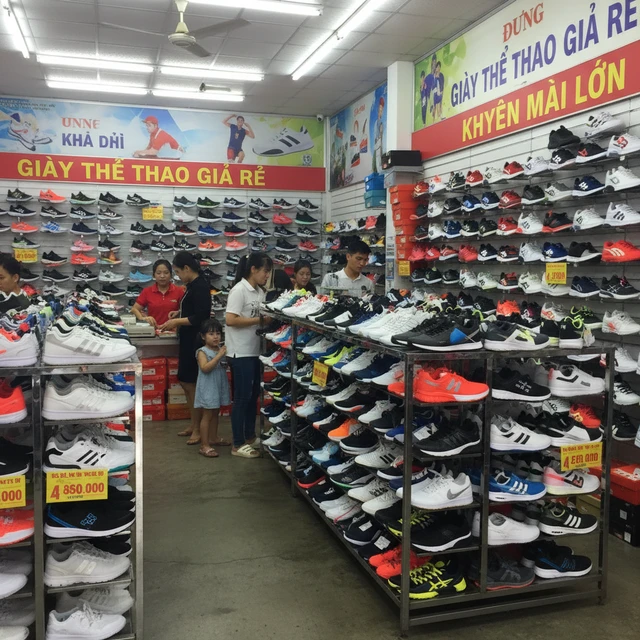 Thương hiệu giày thể thao giá rẻ