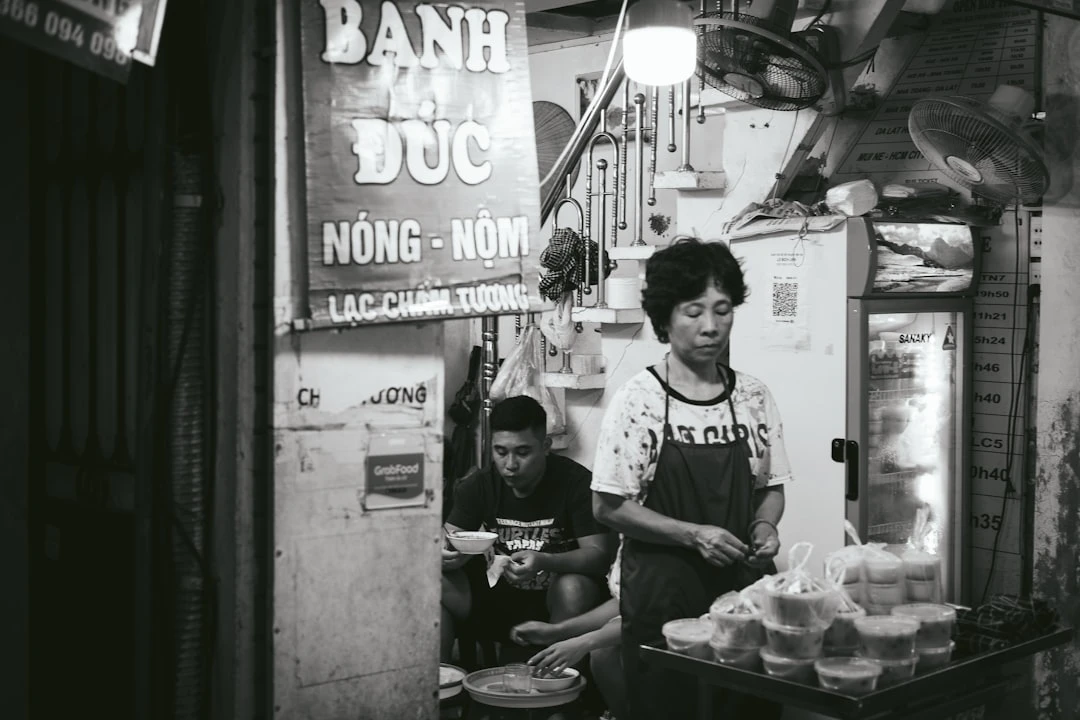 Trải nghiệm xem highlight bóng đá tại quán cà phê